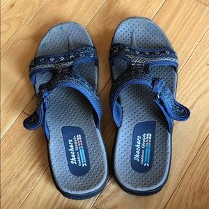 Sketchers sandals